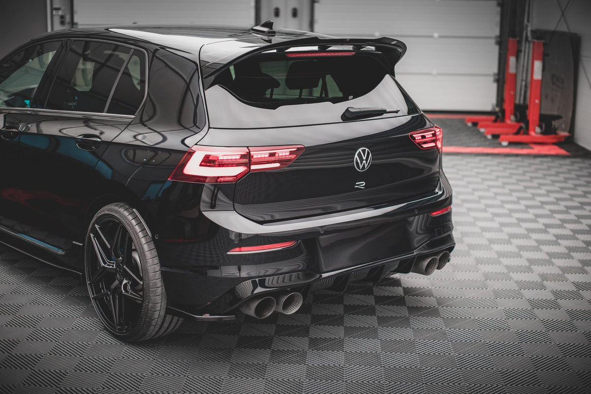 Heck Ansatz Flaps Diffusor V.2 passend für VW Golf R Hatchback Mk8 Facelift schwarz Hochglanz – Ansicht 5