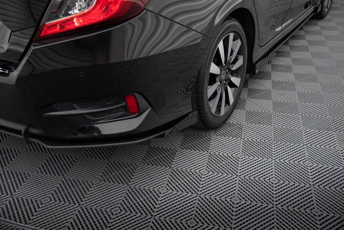Street Pro Heck Ansatz Flaps Diffusor + Flaps passend für Honda Civic Mk10 schwarz Hochglanz – Ansicht 5