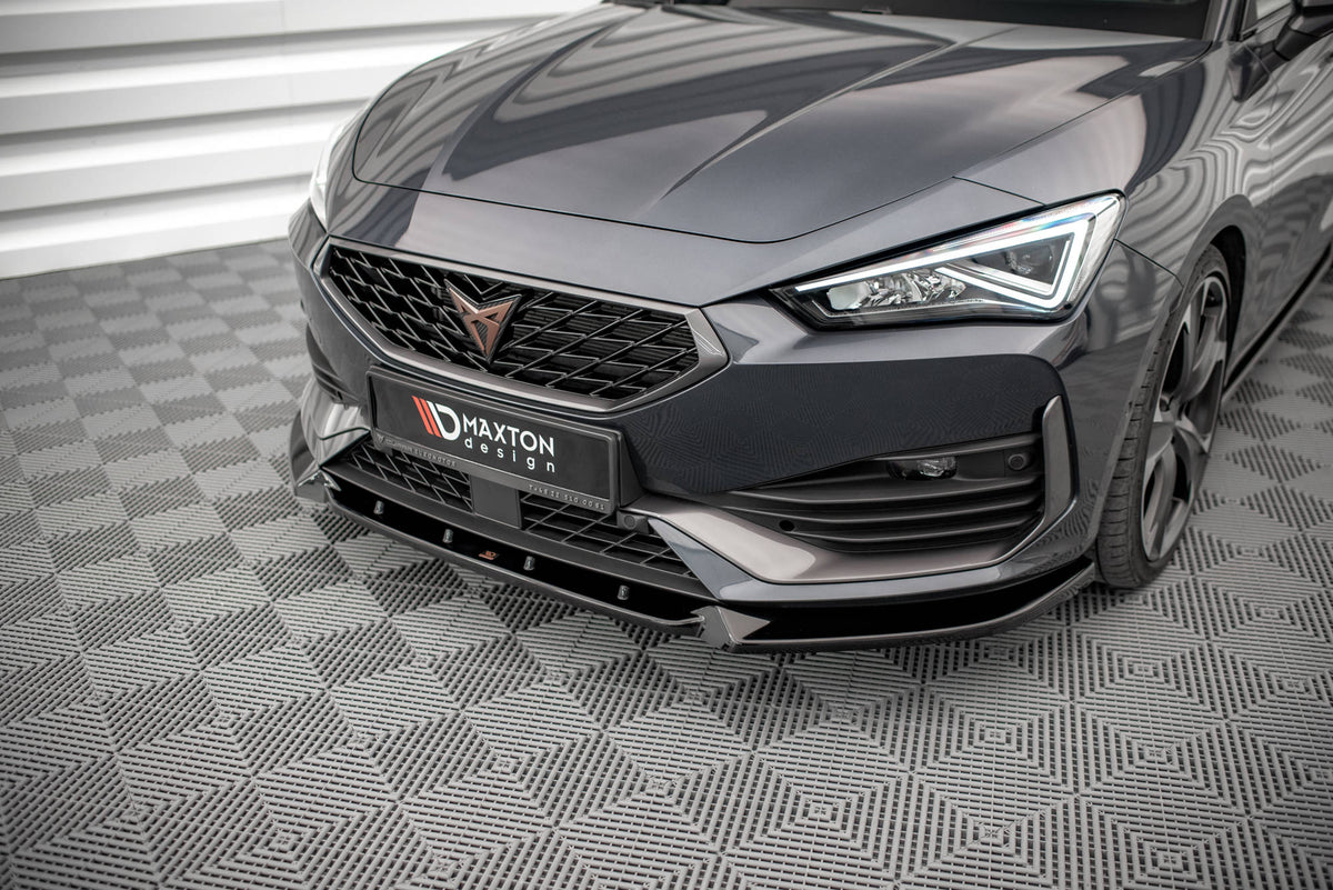 Street+ Spoilerlippe Front Ansatz V.1 passend für Cupra Leon Mk1 schwarz Hochglanz – Ansicht 3