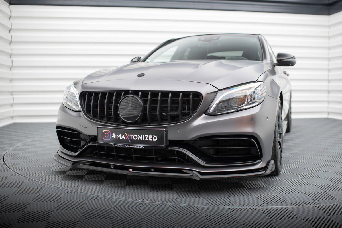 Street+ Spoilerlippe Front Ansatz V.2 passend für Mercedes-AMG C63 Limousine / Kombi W205 Facelift schwarz Hochglanz – Ansicht 1