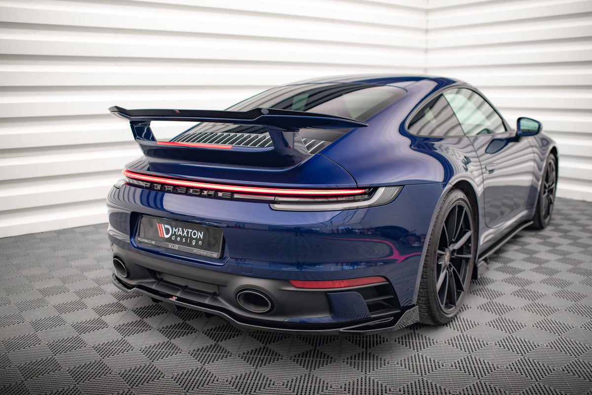 Street+ Mittlerer Diffusor RACE V.2 passend für Porsche 911 Carrera Aero / Carrera GTS 992 schwarz Hochglanz – Ansicht 1
