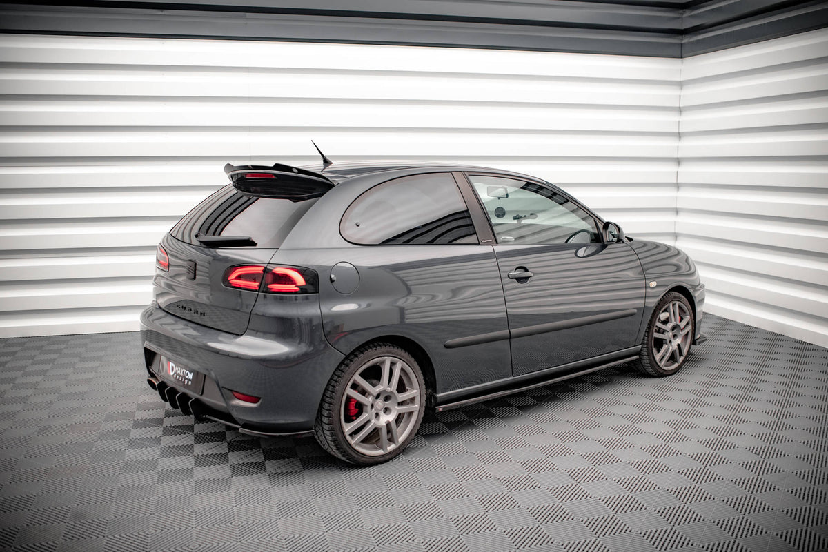 Street+ Seitenschweller Leisten passend für Seat Ibiza Cupra Mk3 schwarz Hochglanz – Ansicht 1