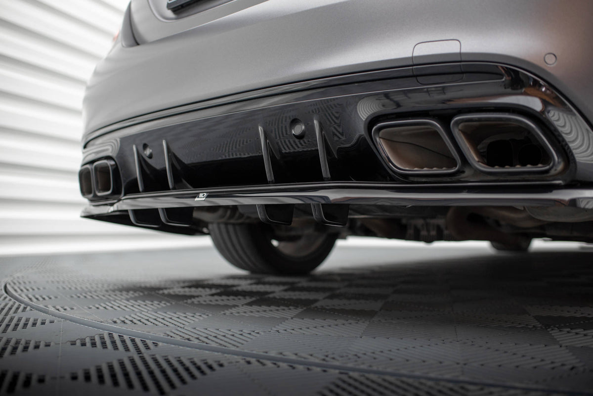 Street+ Mittlerer Diffusor RACE passend für Mercedes-AMG C63 Limousine / Kombi W205 Facelift schwarz Hochglanz – Ansicht 4