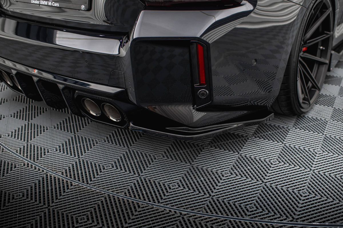 Heck Ansatz Flaps Diffusor V.5 passend für BMW M2 G87 (Für heckansatz v.2) BMW M2 G87 schwarz Hochglanz – Ansicht 3