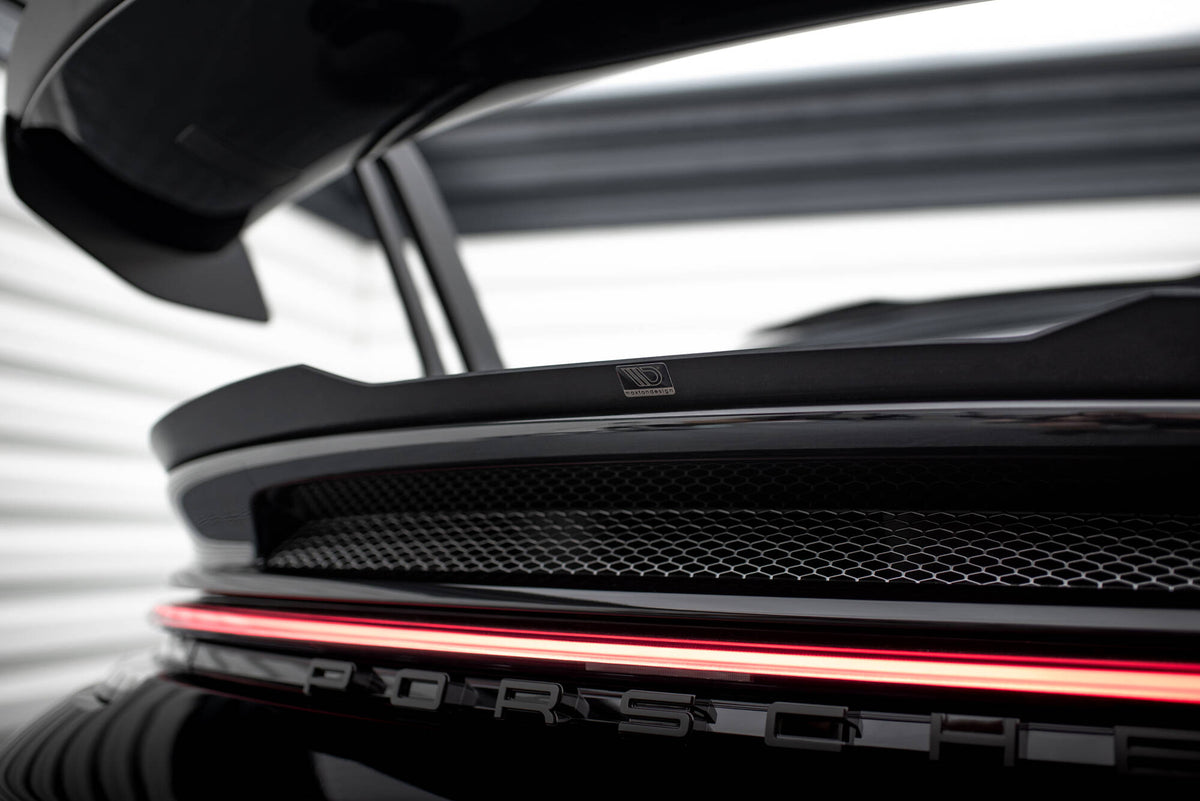Niedriger Heckspoiler Lippe Porsche 911 992 GT3 schwarz Hochglanz – Ansicht 3