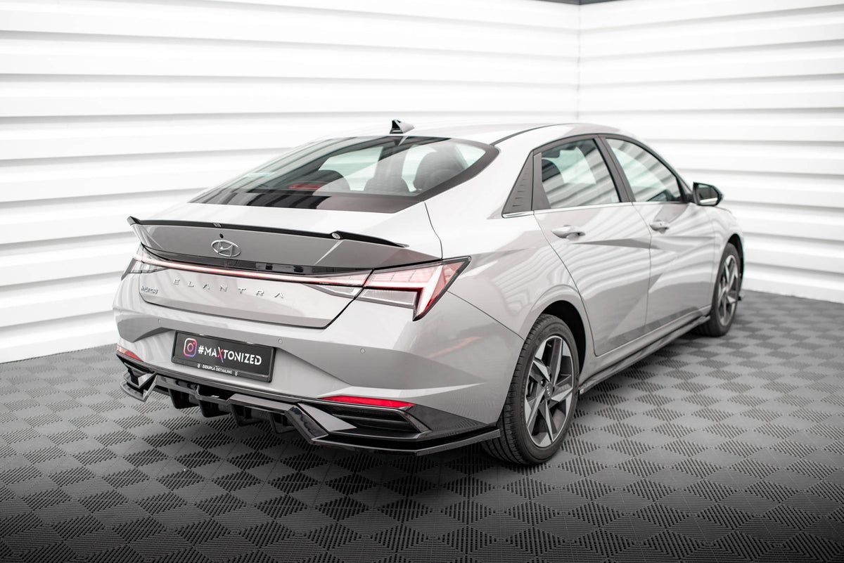 Street+ Mittlerer Diffusor RACE passend für Hyundai Elantra Mk7 schwarz Hochglanz – Ansicht 4