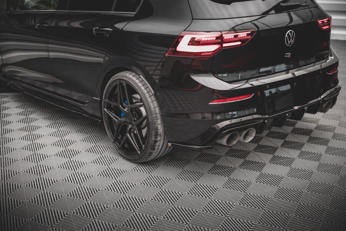 Heck Ansatz Flaps Diffusor V.4 passend für VW Golf R Hatchback Mk8 Facelift schwarz Hochglanz – Ansicht 4