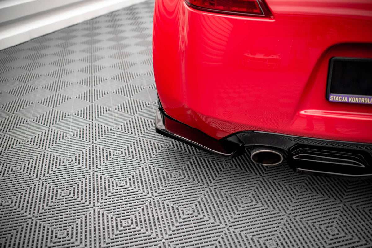 Heck Ansatz Flaps Diffusor V.2 passend für Nissan 370Z  schwarz Hochglanz – Ansicht 3