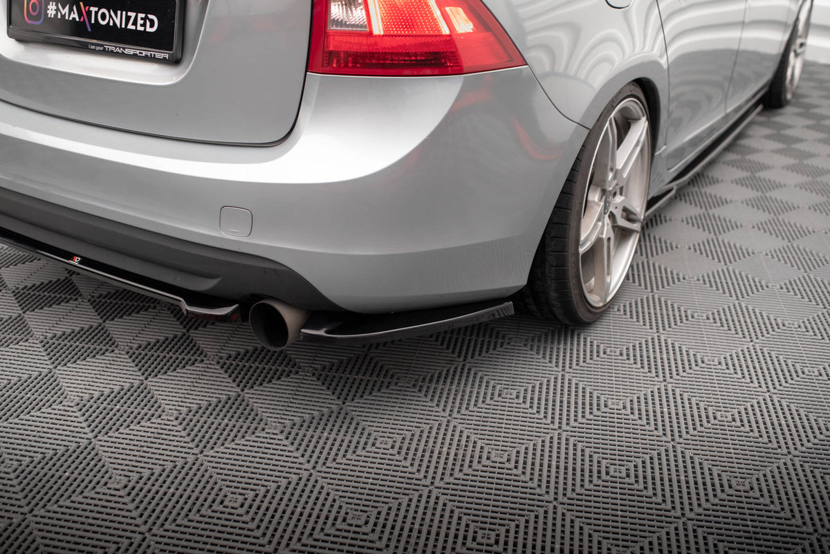 Heck Ansatz Flaps Diffusor passend für Volvo S60 Mk2 schwarz Hochglanz – Ansicht 3