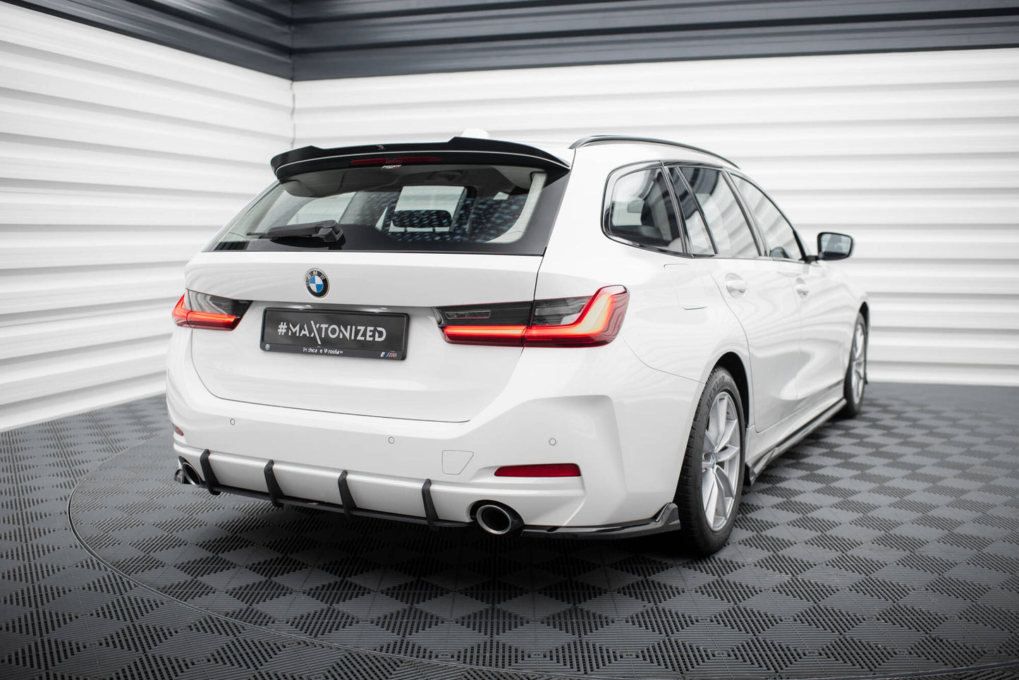 Street Pro Heckschürze passend für BMW 3er Limousine / Touring G20 / G21 Facelift – Ansicht 1