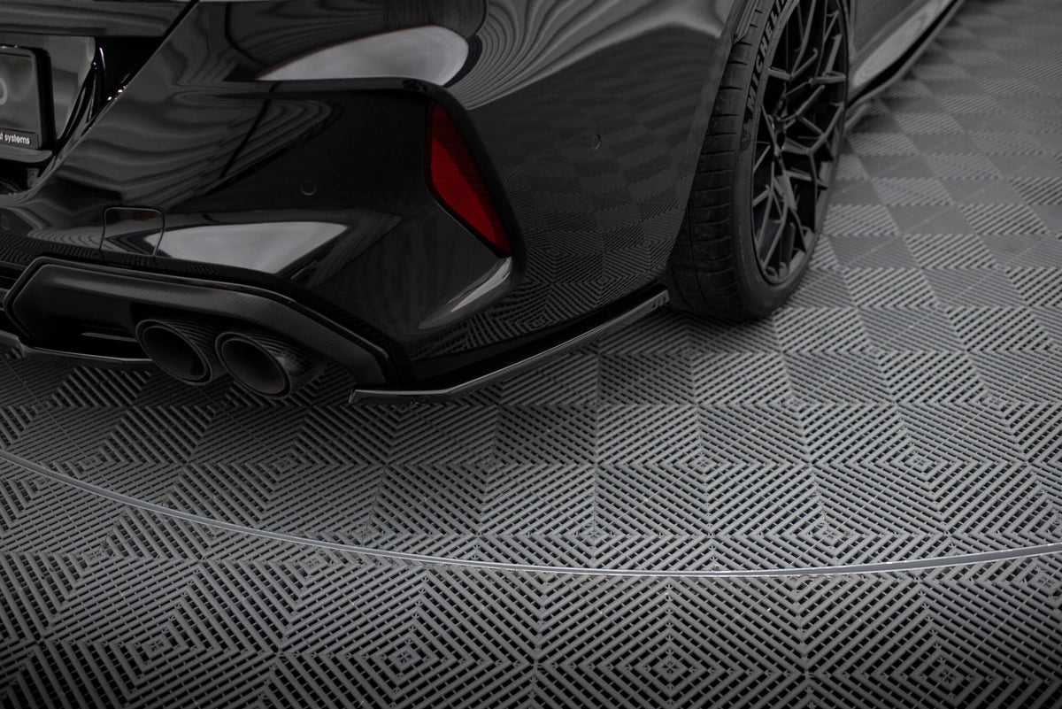 Heck Ansatz Flaps Diffusor V.2 passend für BMW M8  Gran Coupe F93  schwarz Hochglanz – Ansicht 4