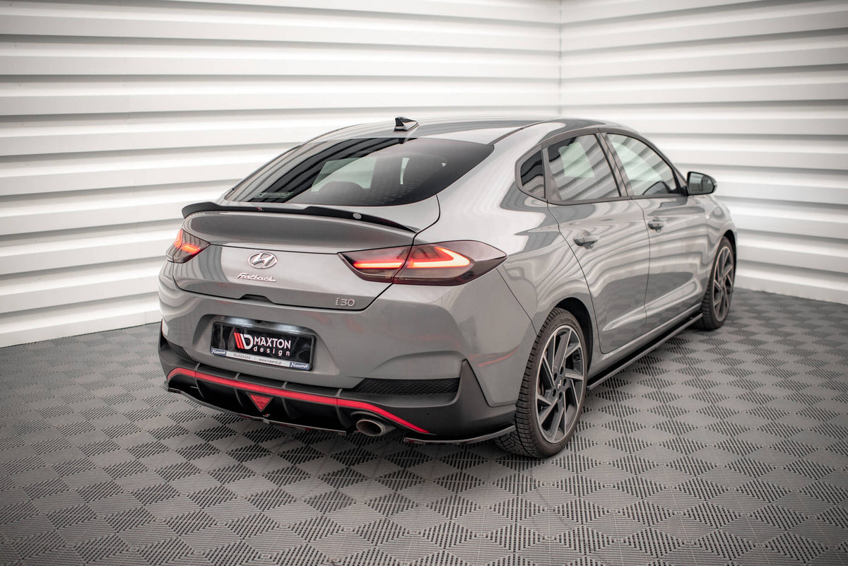 Heck Ansatz Flaps Diffusor passend für Hyundai I30 Fastback N-Line Mk3 Facelift schwarz Hochglanz – Ansicht 1