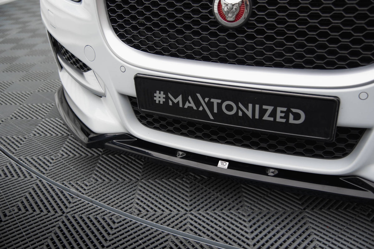 Street+ Spoilerlippe Front Ansatz V.2 passend für Jaguar XE R-Sport X760 schwarz Hochglanz – Ansicht 3