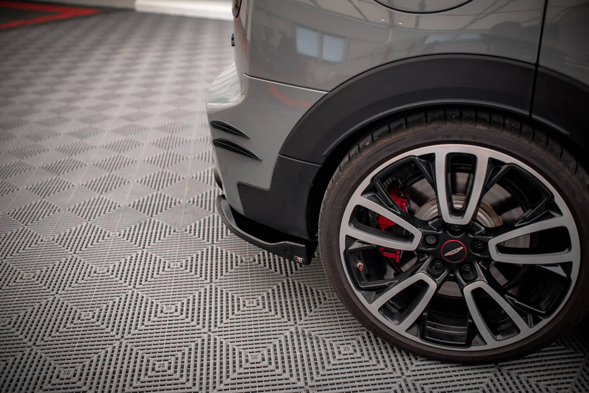 Heck Ansatz Flaps Diffusor V.2 passend für Mini Cooper Clubman John Cooper Works F54 Facelift schwarz Hochglanz – Ansicht 3
