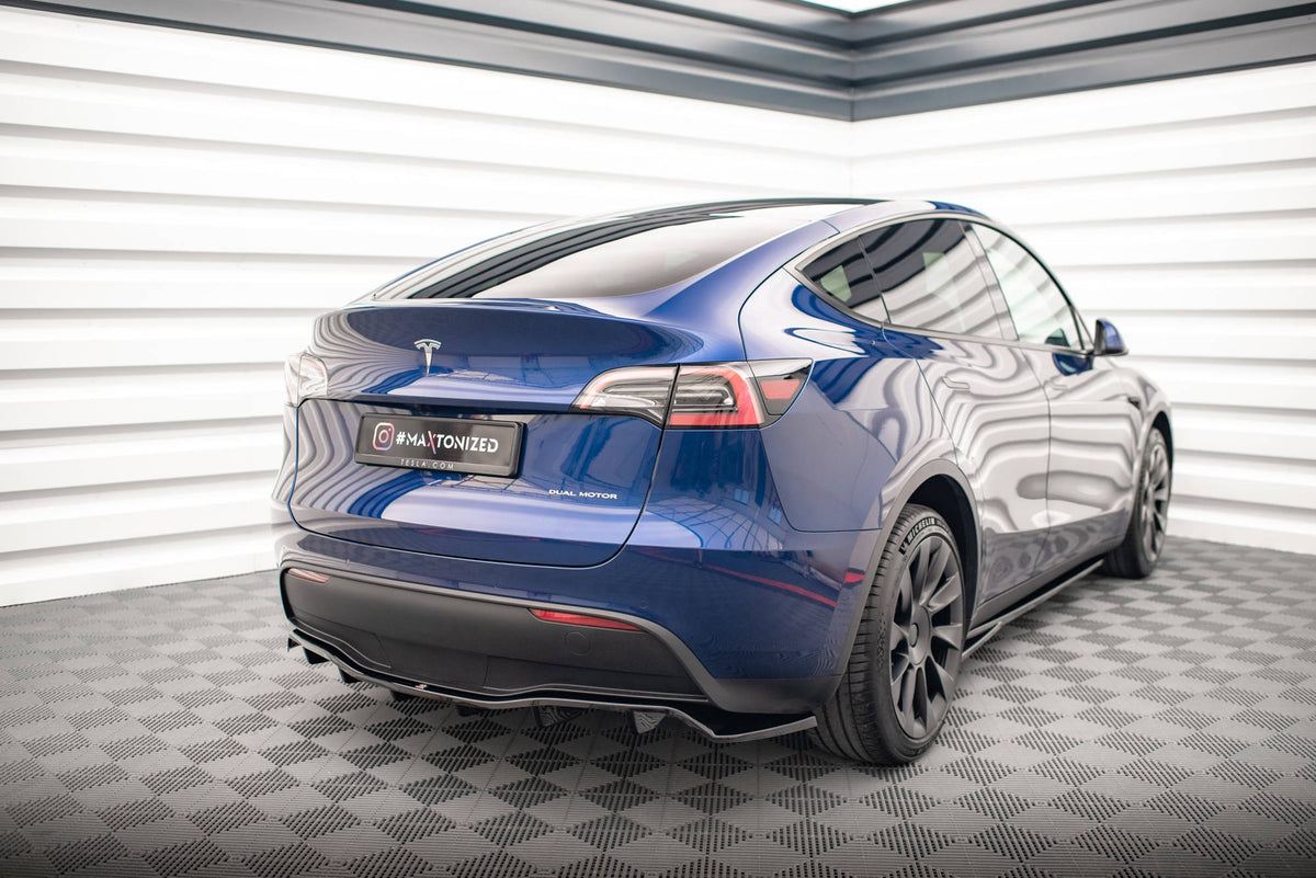 Street+ Mittlerer Diffusor RACE passend für Tesla Model Y schwarz Hochglanz – Ansicht 1