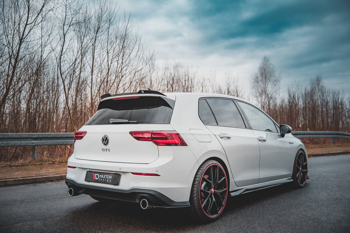 Heckspoiler Lippe V.2 VW Golf GTI / GTE / GTD / R-Line / R Mk8 schwarz Hochglanz – Ansicht 12