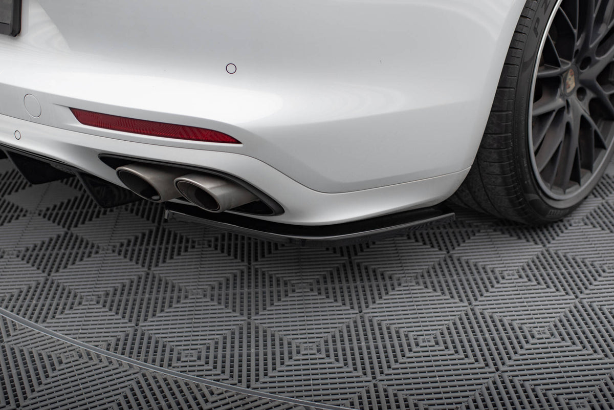 Heck Ansatz Flaps Diffusor passend für Porsche Panamera GTS 971 schwarz Hochglanz – Ansicht 4