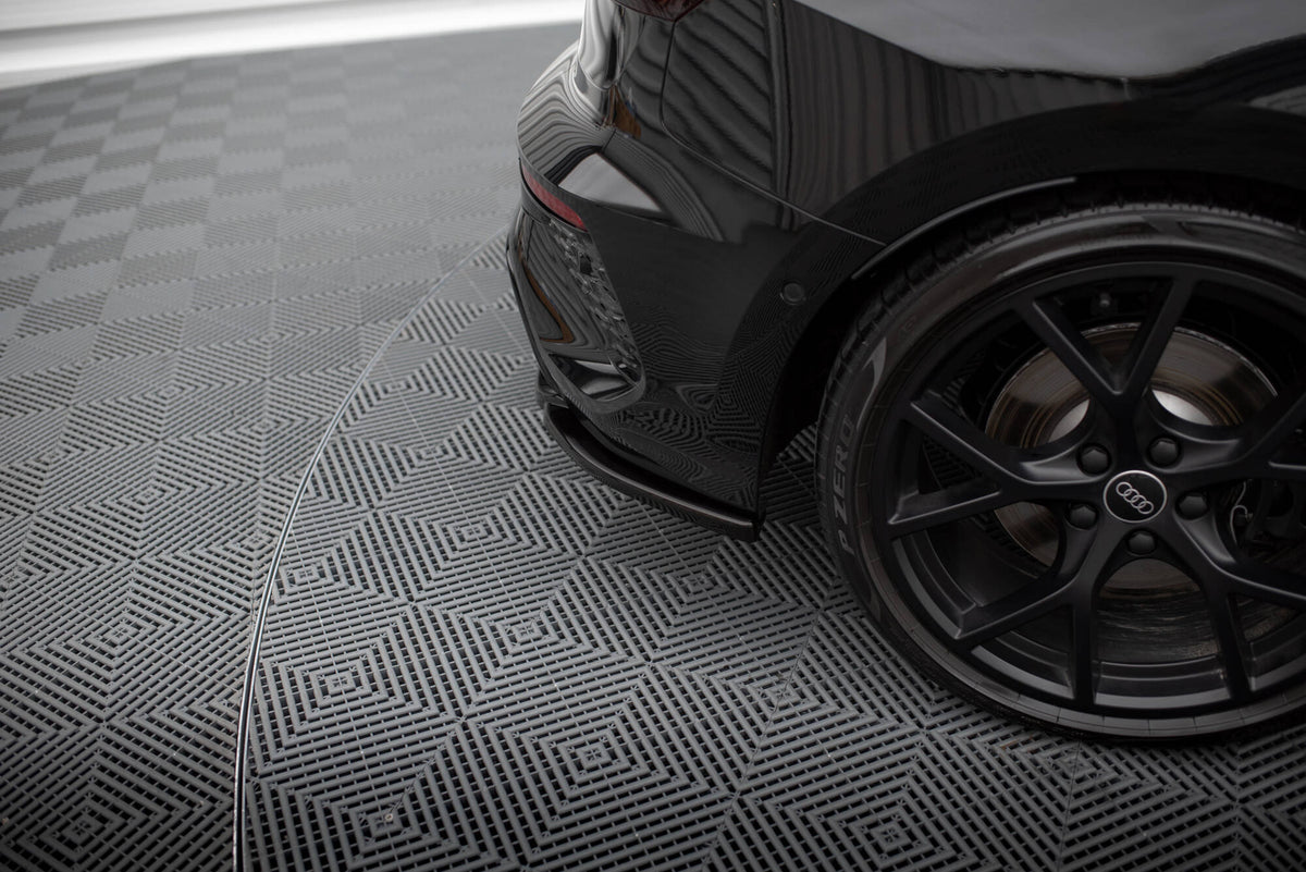 Heck Ansatz Flaps Diffusor V.1 passend für Audi RS3 Sportback 8Y schwarz Hochglanz – Ansicht 4