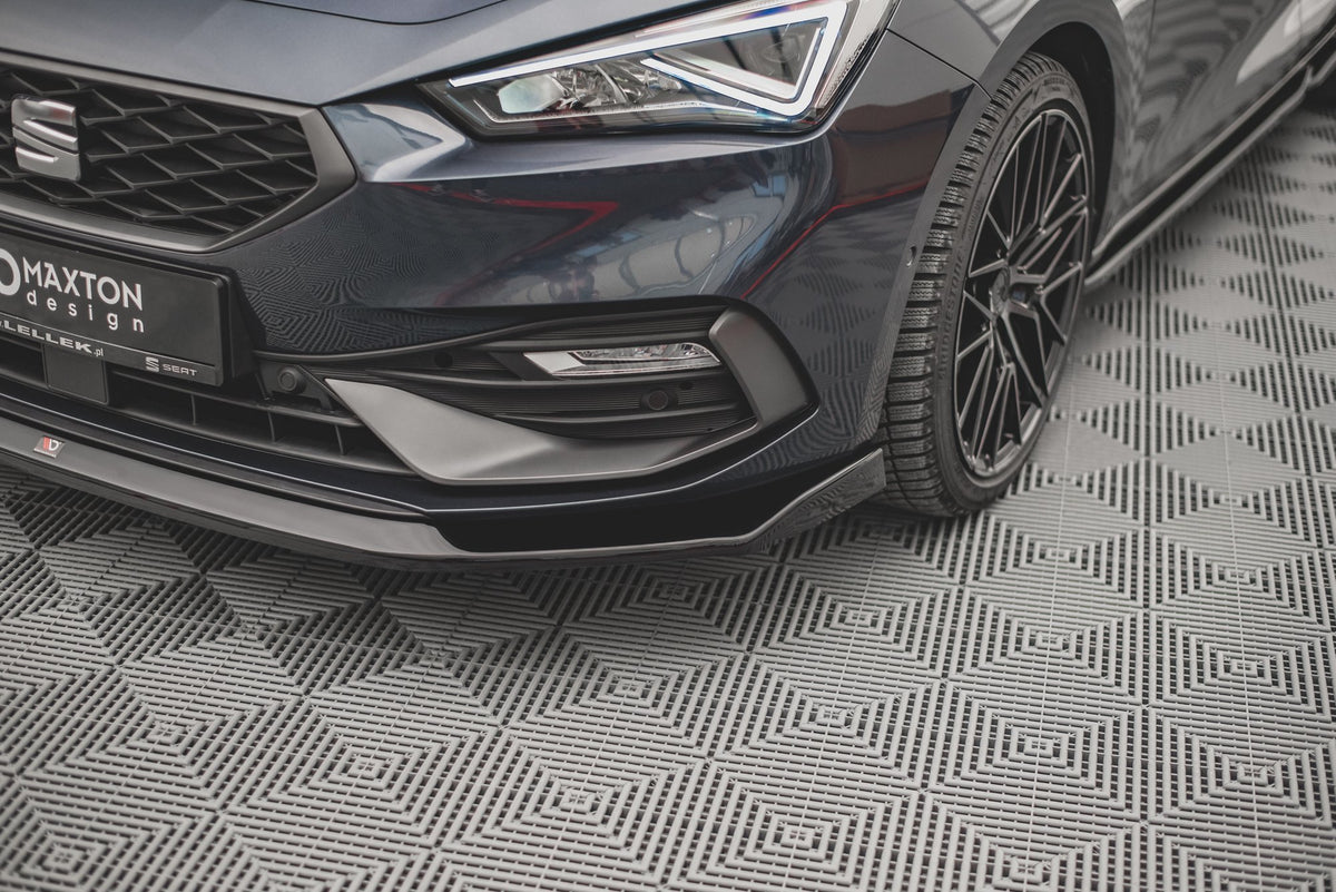 Street+ Spoilerlippe Front Ansatz V.3 passend für Seat Leon FR Mk4 schwarz Hochglanz – Ansicht 3