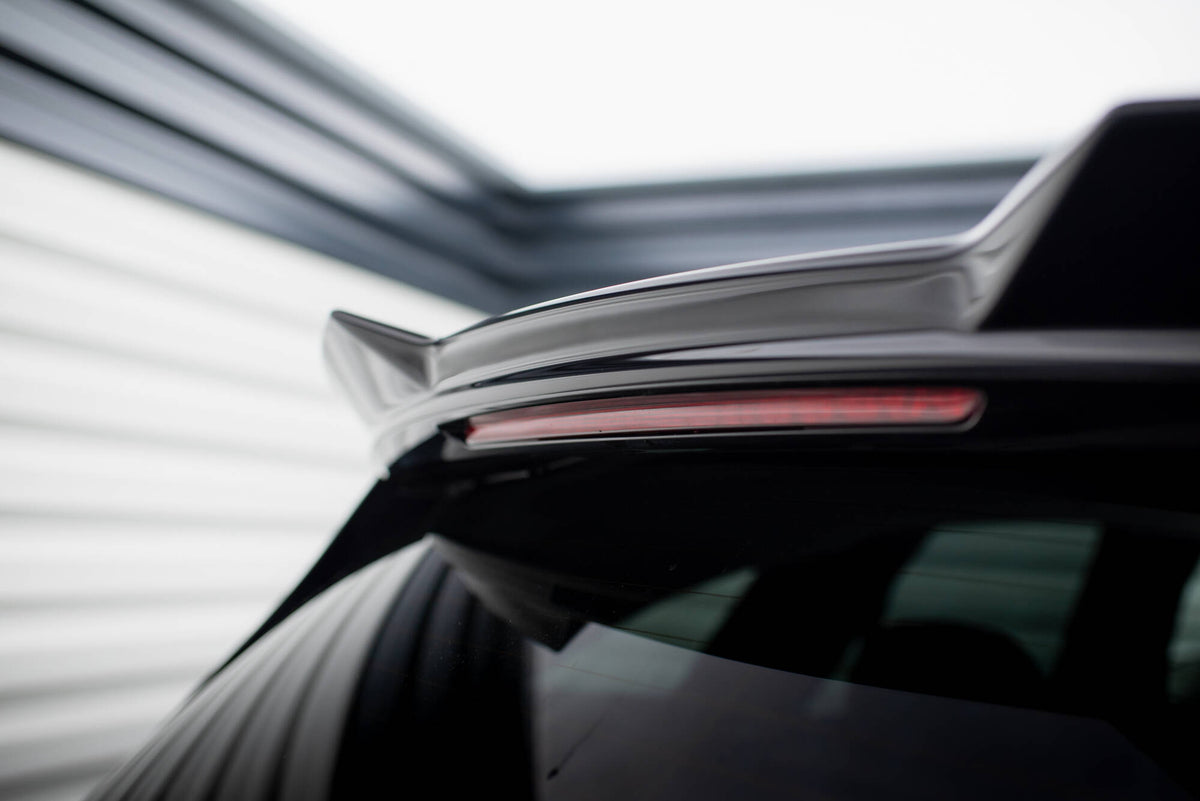 Heckspoiler Lippe 3D Mercedes-Benz GLC AMG-Line X254 schwarz Hochglanz – Ansicht 3