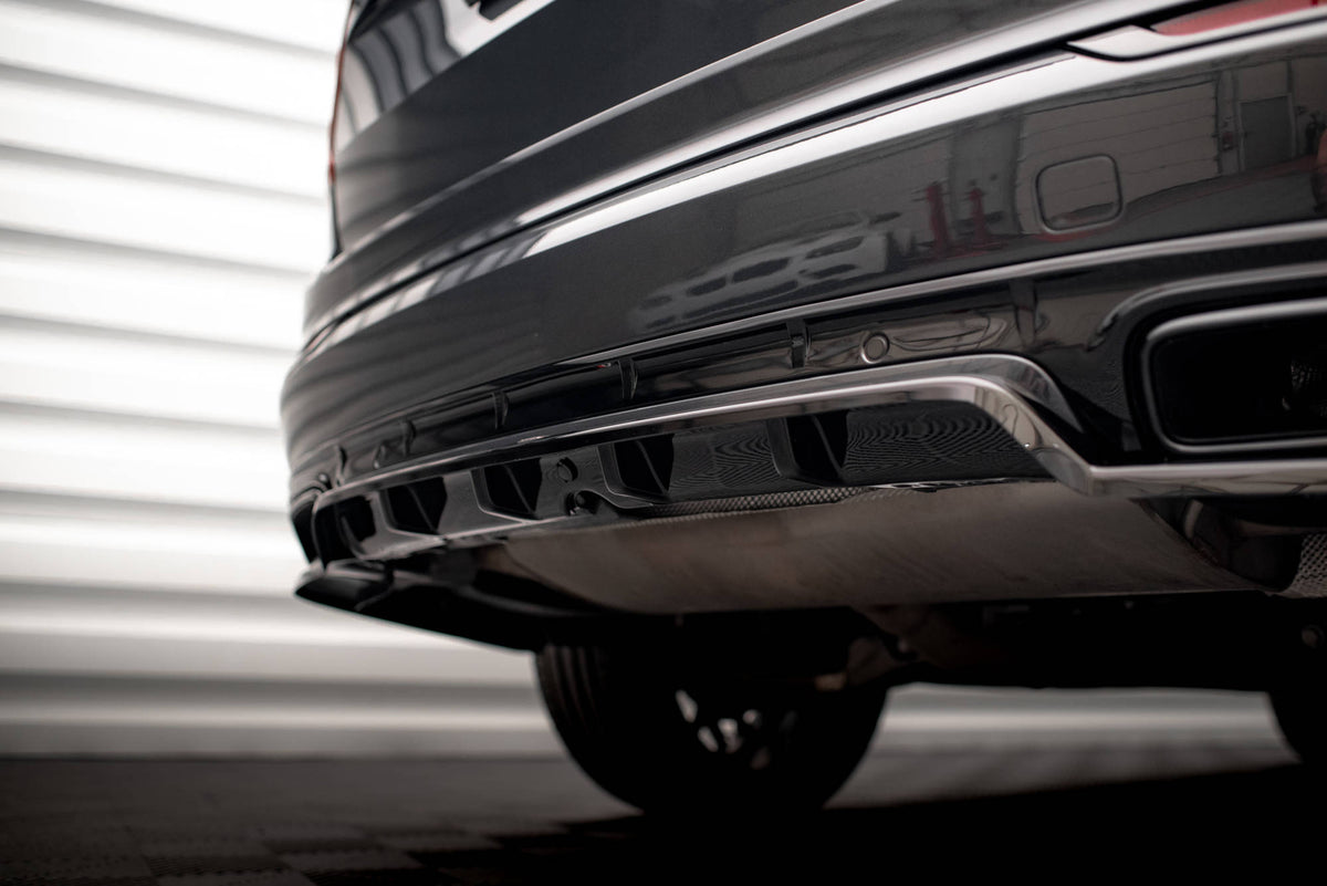 Street+ Mittlerer Diffusor RACE passend für Volvo XC90 R-Design Mk2 / Mk2 Facelift schwarz Hochglanz – Ansicht 5