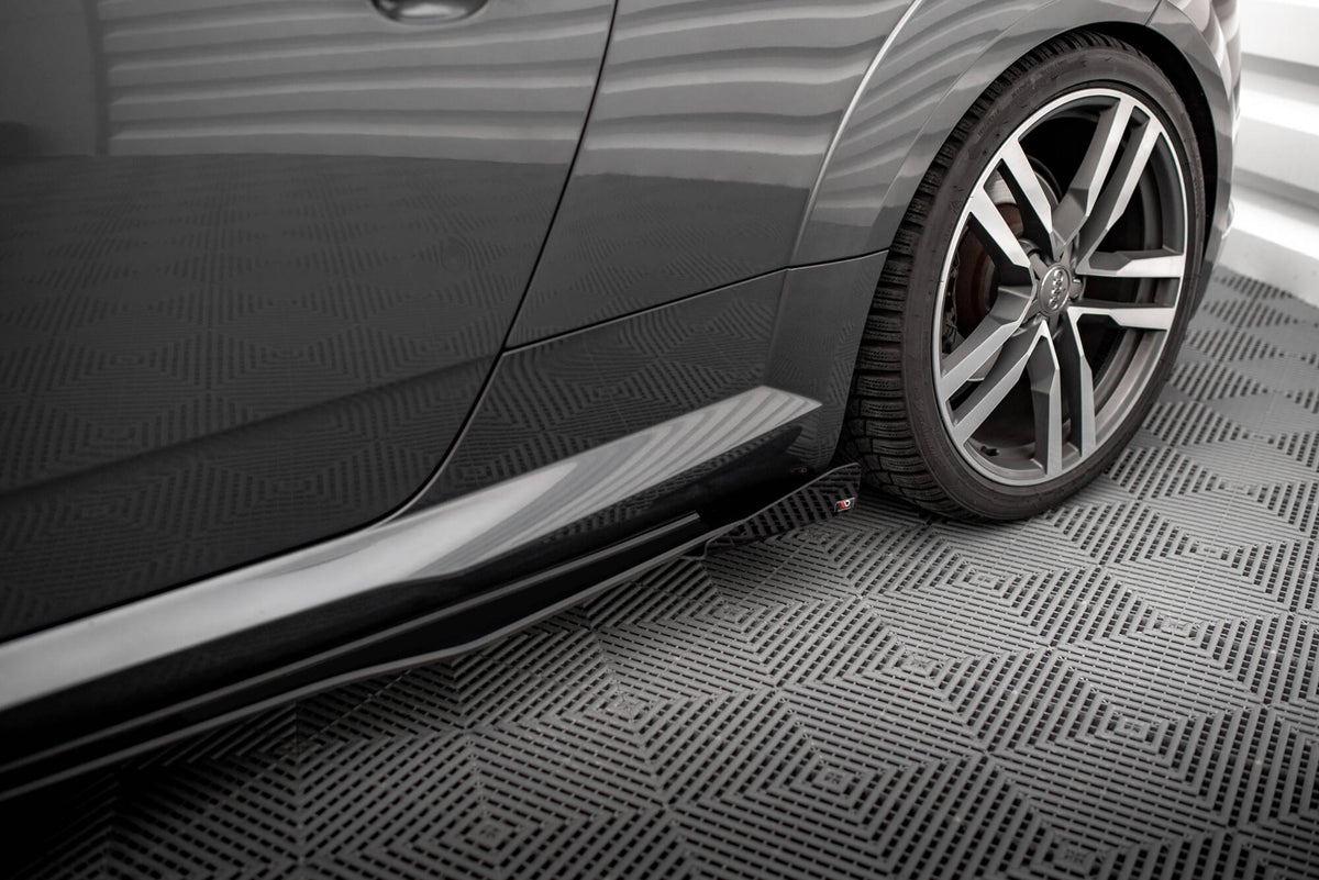 Seitenschweller Flaps passend für Audi TT S / S-Line 8S schwarz Hochglanz – Ansicht 1