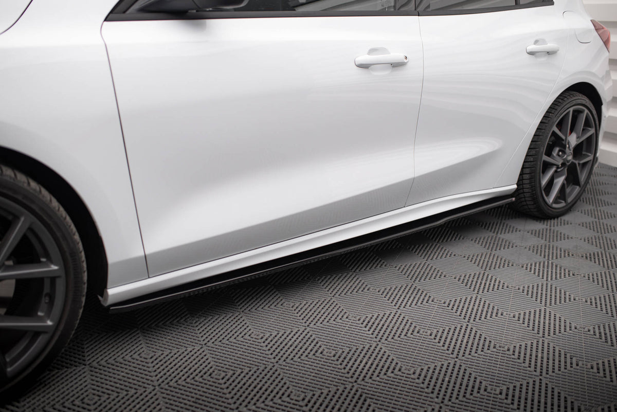 Street+ Seitenschweller Leisten passend für V.3 passend für Ford Focus ST / ST-Line Mk4 Facelift schwarz Hochglanz – Ansicht 3