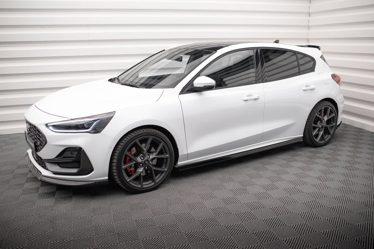 Street+ Seitenschweller Leisten passend für V.5 Ford Focus ST / ST-Line Mk4 Facelift schwarz Hochglanz – Ansicht 1