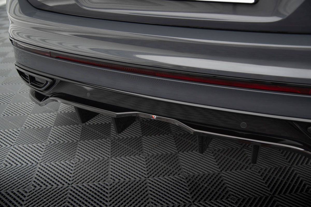 Street+ Mittlerer Diffusor RACE passend für VW Tiguan R-Line Mk2 Facelift schwarz Hochglanz – Ansicht 4