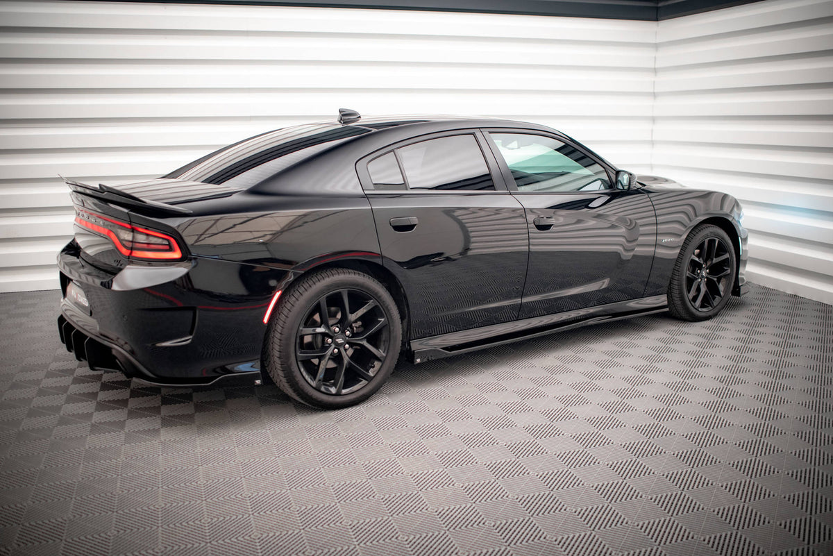 Street+ Seitenschweller Leisten passend für Dodge Charger SRT Mk7 Facelift schwarz Hochglanz – Ansicht 1