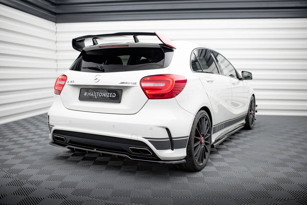 Street+ Mittlerer Diffusor RACE passend für Mercedes-Benz A45 AMG W176 schwarz Hochglanz – Ansicht 1
