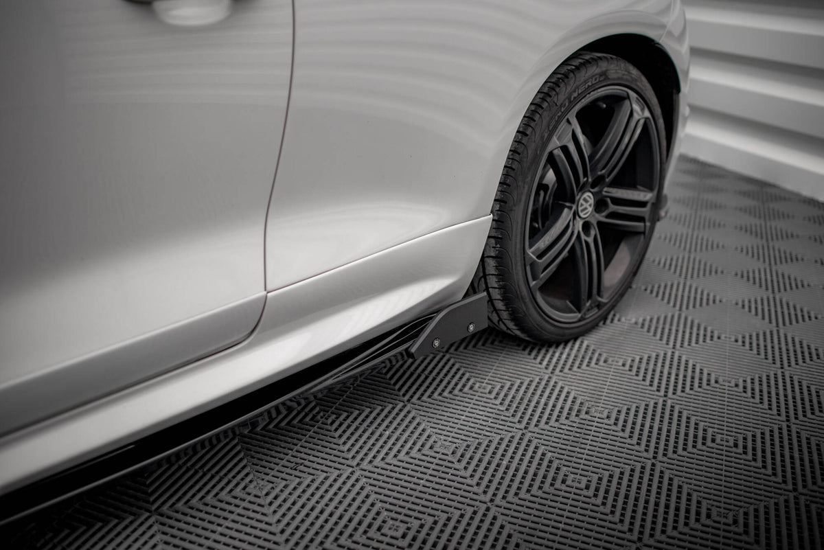 Street+ Seitenschweller Leisten V.2 passend für + Flaps passend für VW Scirocco R Mk3 / Mk3 Facelift – Ansicht 1