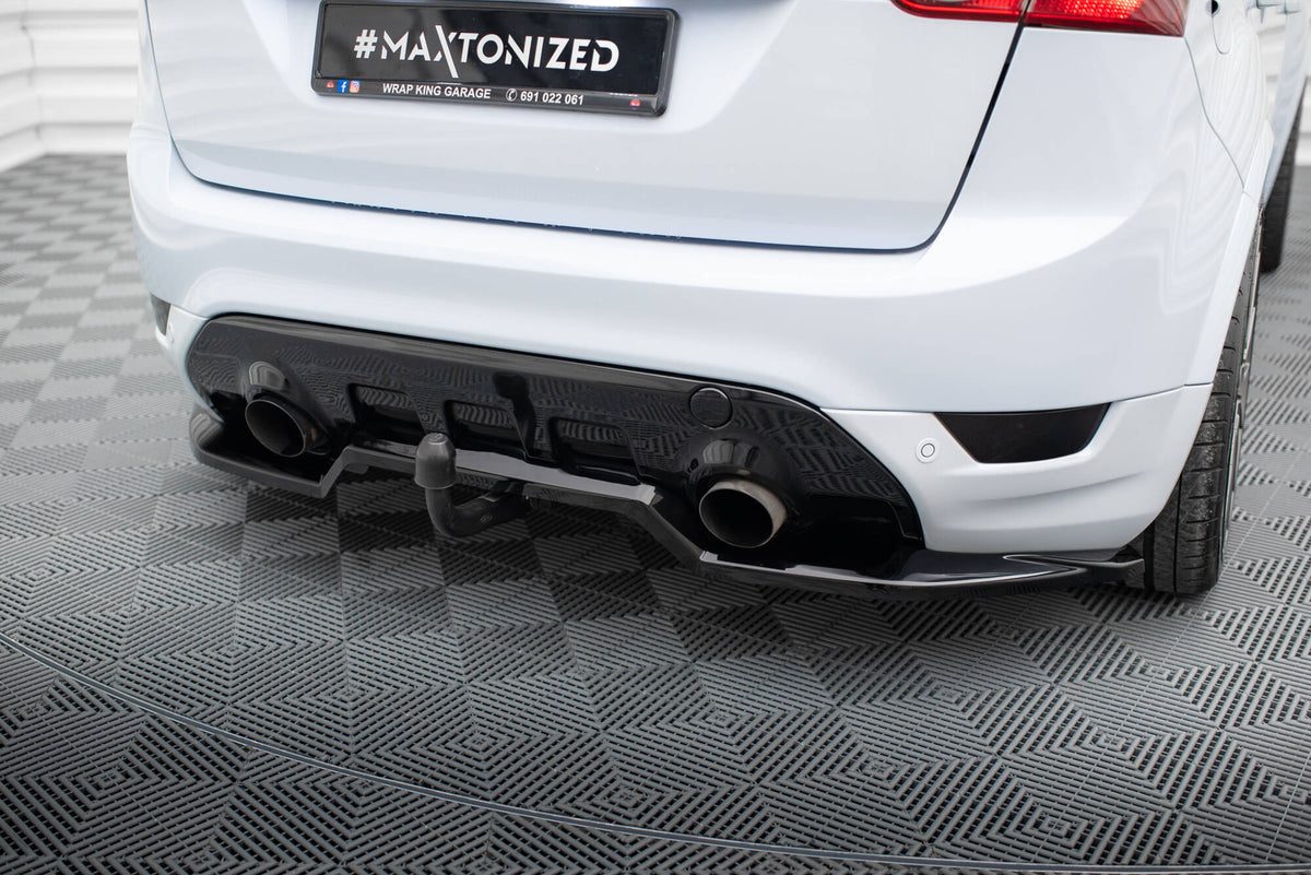 Street+ Mittlerer Diffusor RACE passend für Ford Kuga ST Mk1 schwarz Hochglanz – Ansicht 4