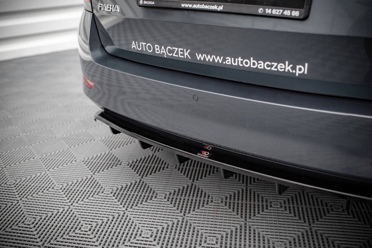 Street+ Mittlerer Diffusor RACE passend für Skoda Fabia Combi Mk3 Facelift schwarz Hochglanz – Ansicht 4