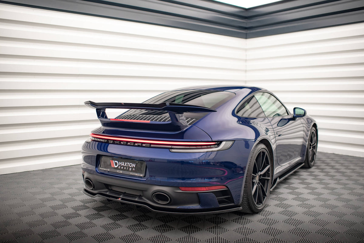 Heckspoiler Lippe Porsche 911 Carrera Aero 992 schwarz Hochglanz – Ansicht 1