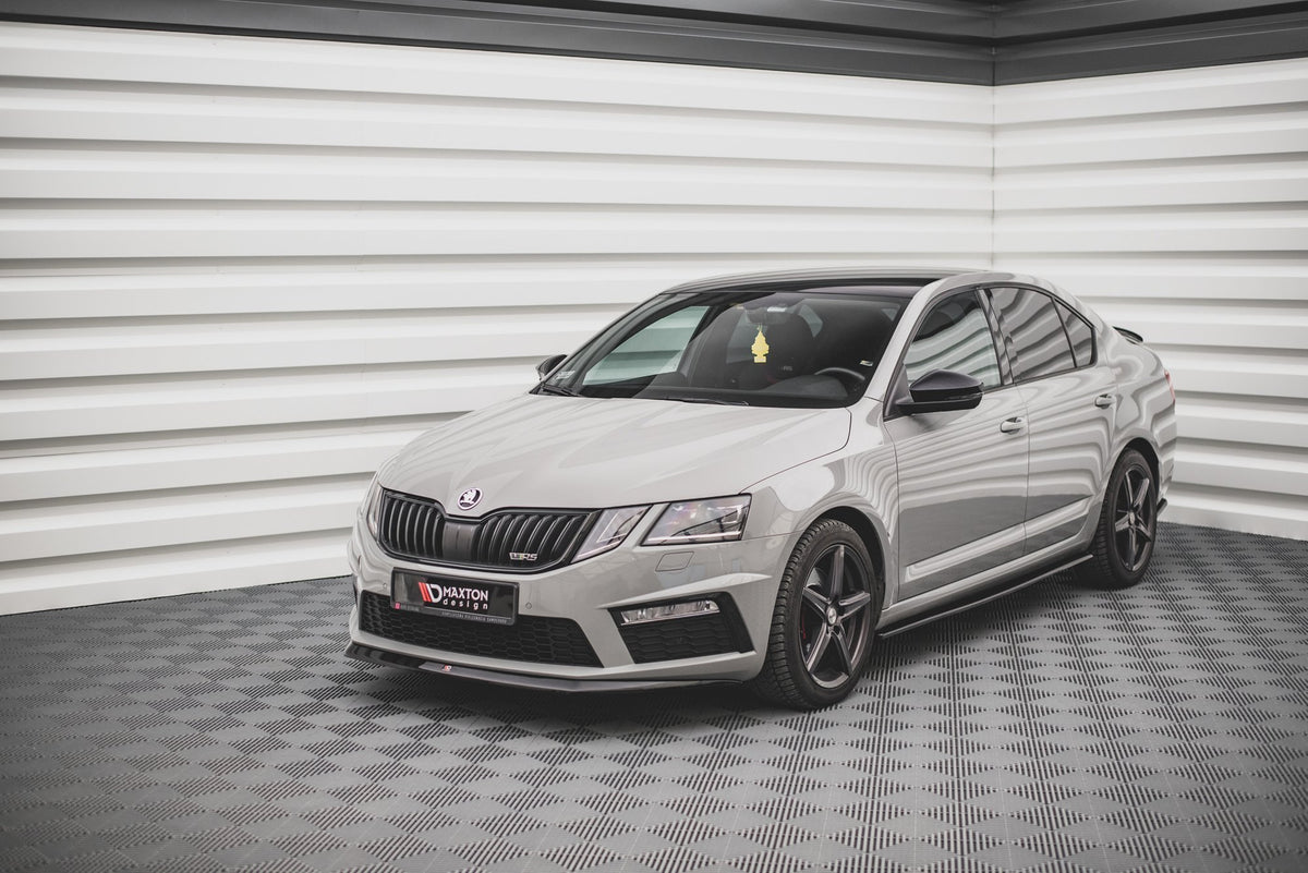 Street+ Spoilerlippe Front Ansatz V.1 passend für Skoda Octavia RS Mk3 Facelift schwarz Hochglanz – Ansicht 1
