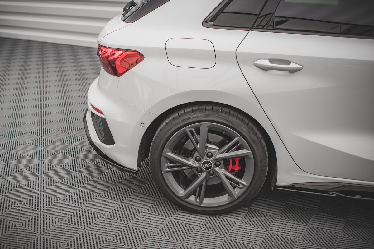 Heck Ansatz Flaps Diffusor V.2 passend für Audi S3 / A3 S-Line Sportback 8Y schwarz Hochglanz – Ansicht 4
