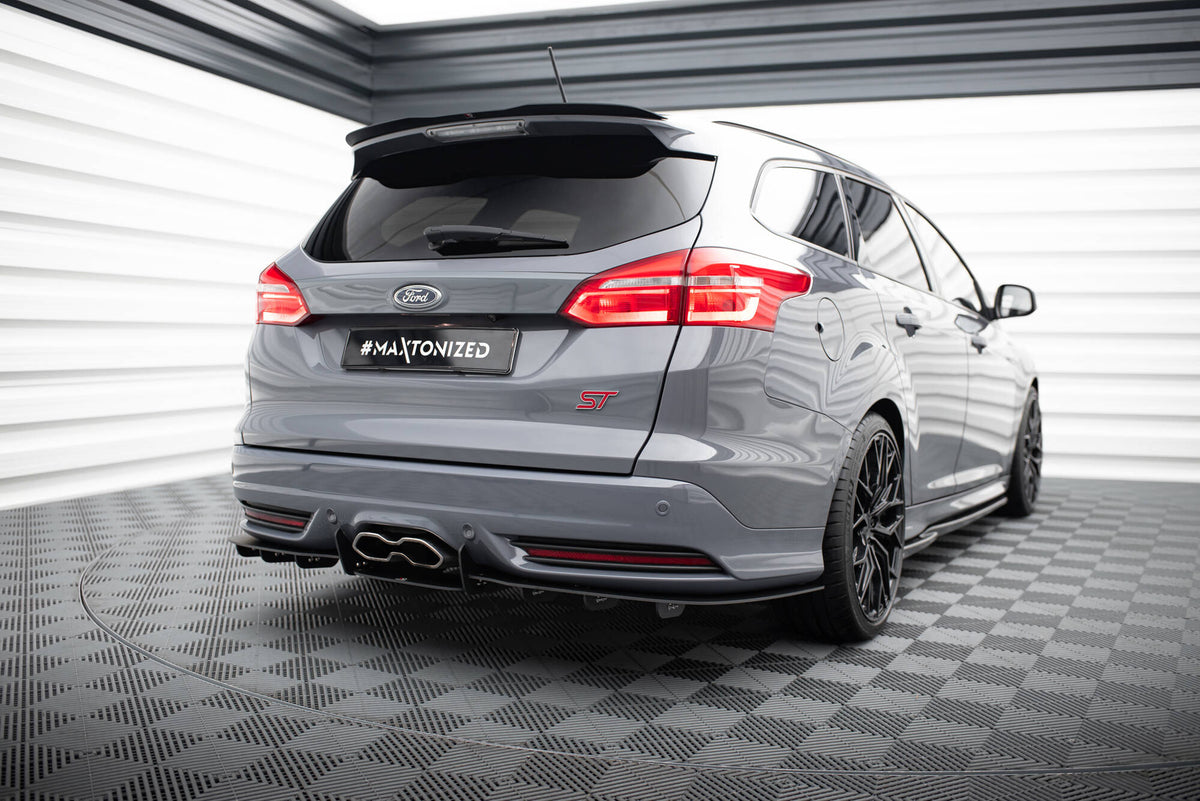 Heckschürze passend für Ford Focus ST Mk3 Kombi – Ansicht 1