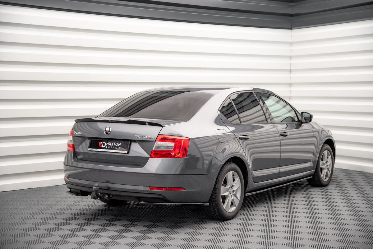 Heckspoiler Lippe Skoda Octavia Liftback Mk3 Facelift schwarz Hochglanz – Ansicht 1