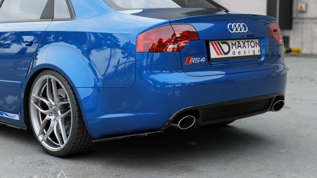 Heck Ansatz Flaps Diffusor V.1 passend für Audi RS4 Limousine B7 schwarz Hochglanz – Ansicht 1