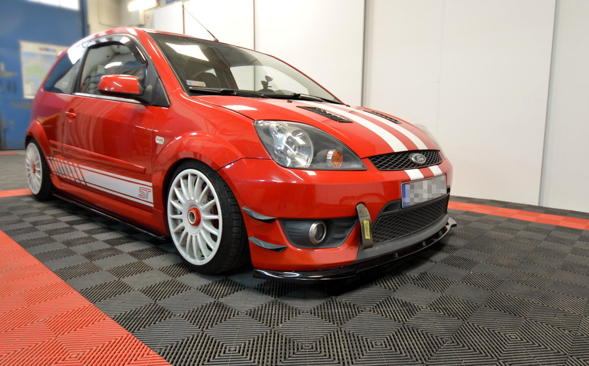 Street+ Spoilerlippe Front Ansatz V.1 passend für Ford Fiesta ST Mk6 schwarz Hochglanz – Ansicht 1