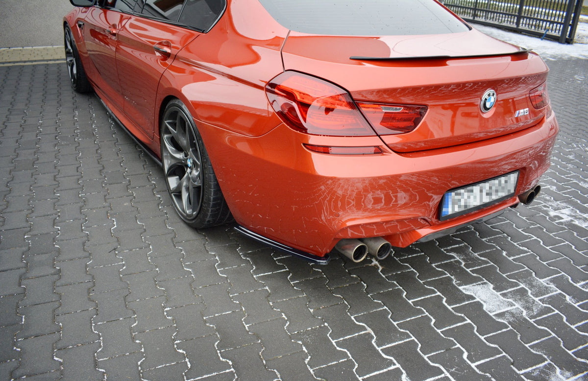 Heck Ansatz Flaps Diffusor passend für BMW M6 Gran Coupe / Coupe / Cabriolet F06 / F13 / F12 schwarz Hochglanz – Ansicht 1