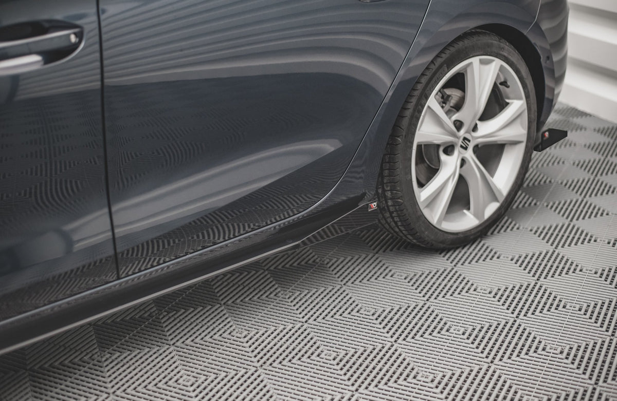 Seitenschweller Flaps passend für Seat Leon FR Mk4 schwarz Hochglanz – Ansicht 3