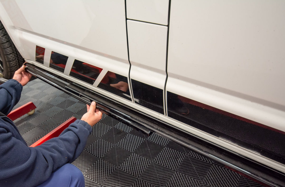 Street+ Seitenschweller Leisten passend für VW T6 schwarz Hochglanz – Ansicht 9