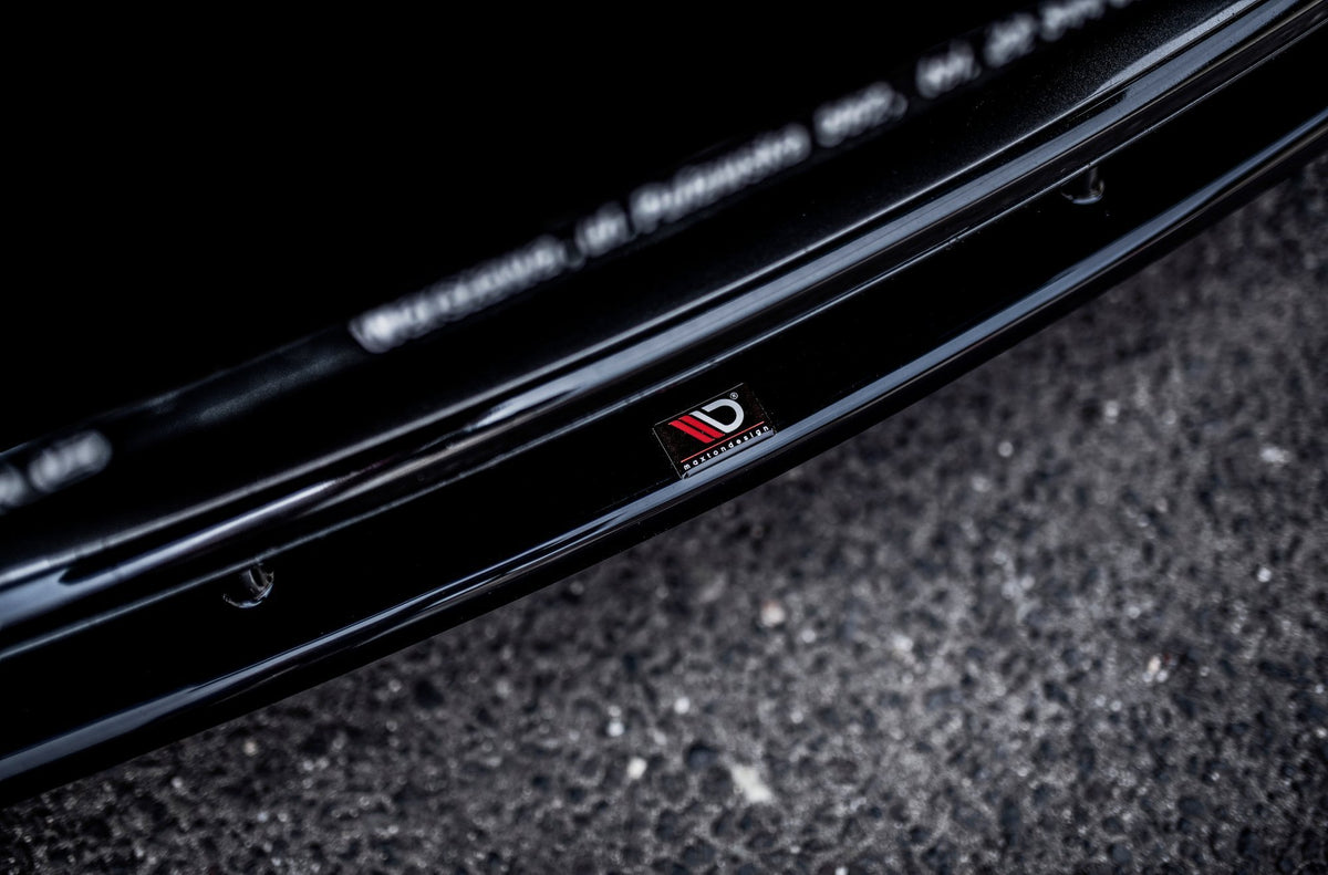 Street+ Spoilerlippe Front Ansatz passend für Lexus LS Mk4 Facelift schwarz Hochglanz – Ansicht 3
