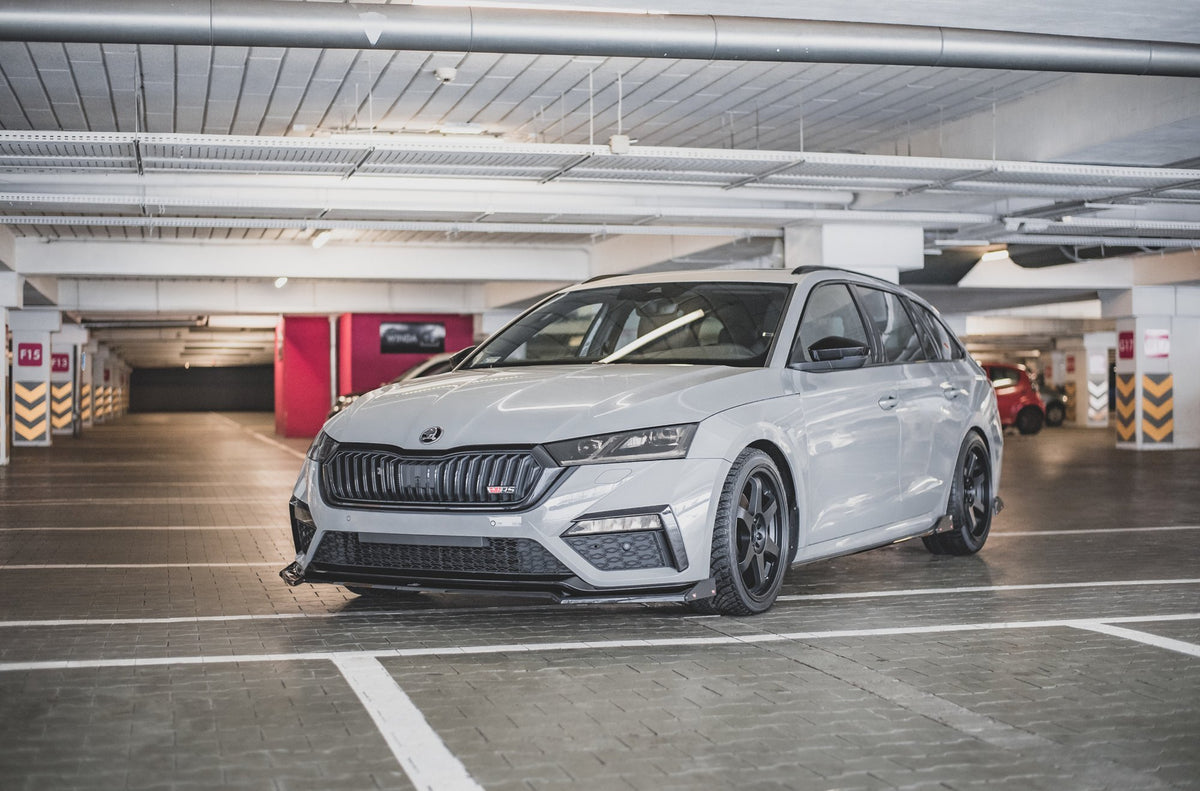 Street+ Spoilerlippe Front Ansatz V.2 + Flaps passend für Skoda Octavia RS Mk4 – Ansicht 3