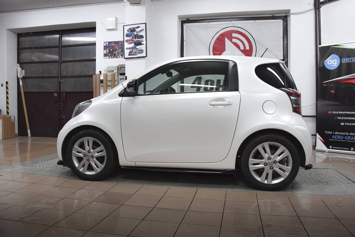 Street+ Seitenschweller Leisten passend für Toyota IQ schwarz Hochglanz – Ansicht 1