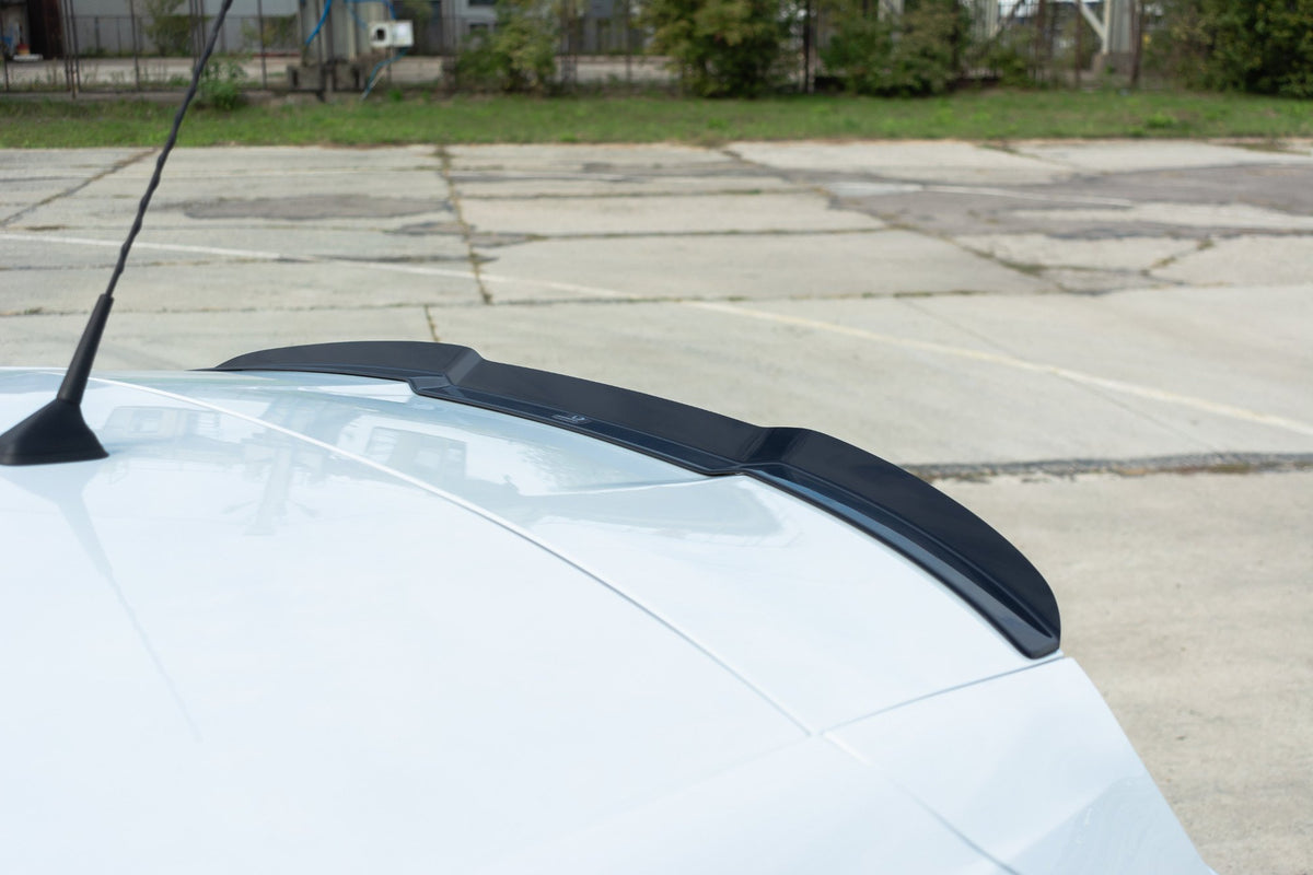 Heckspoiler Lippe Renault Megane IV RS schwarz Hochglanz – Ansicht 1