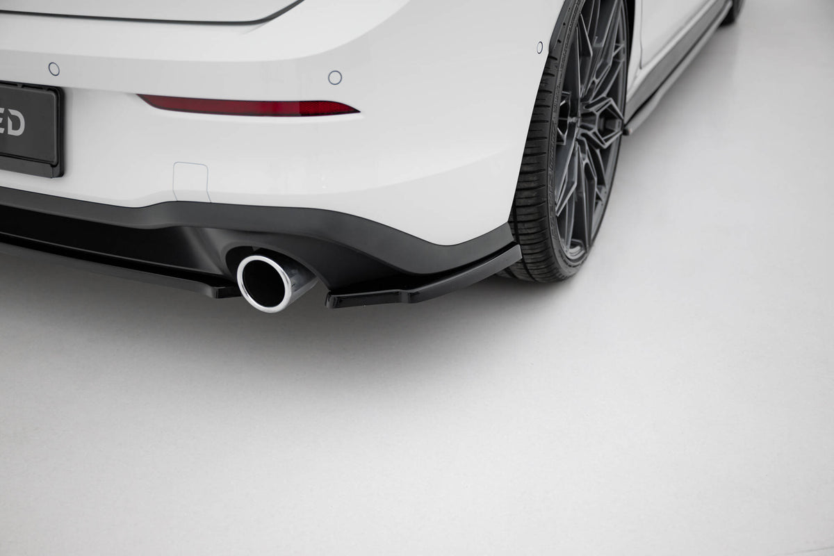 Heck Ansatz Flaps Diffusor V.1 passend für VW Golf GTI / GTE Mk8 schwarz Hochglanz – Ansicht 11