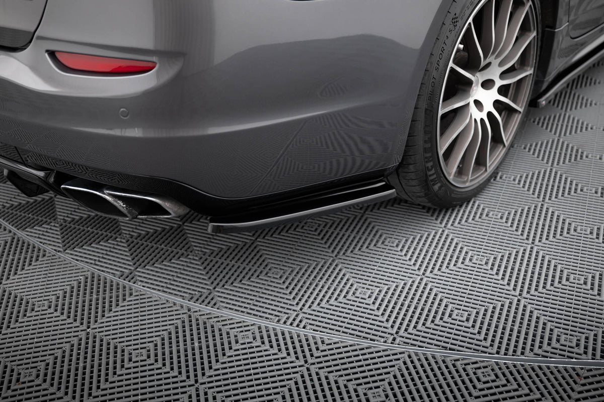 Heck Ansatz Flaps Diffusor passend für Maserati Quattroporte Mk6 schwarz Hochglanz – Ansicht 5